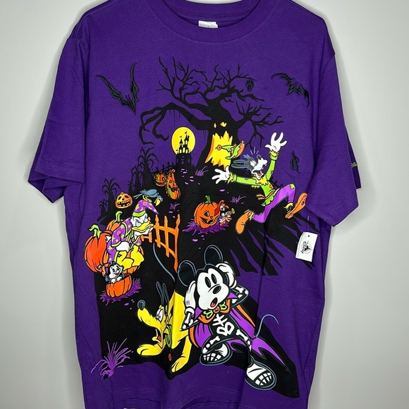 Disney Mickey Mouse & Friends Halloween T-Shirt Medium & Large avail - Picture 1 of 4